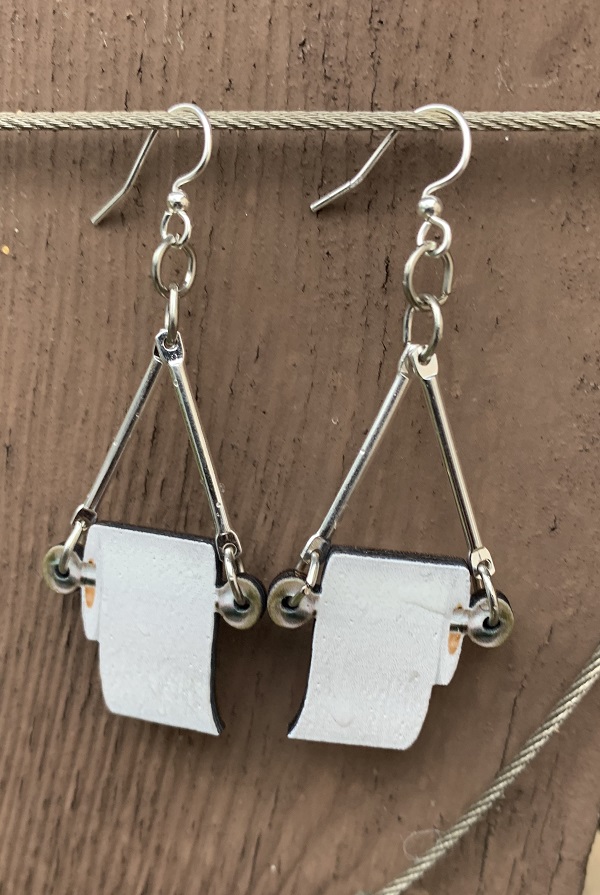Details about   HAND BEADED TOILET PAPER EARRINGS TO COMMEMORATE THE  2020 SHORTAGE 