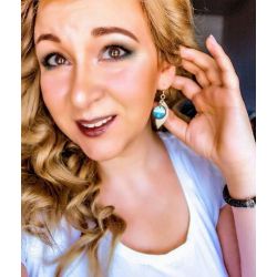 Earrings come as shown