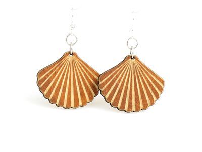 cinnamon shell wood earrings