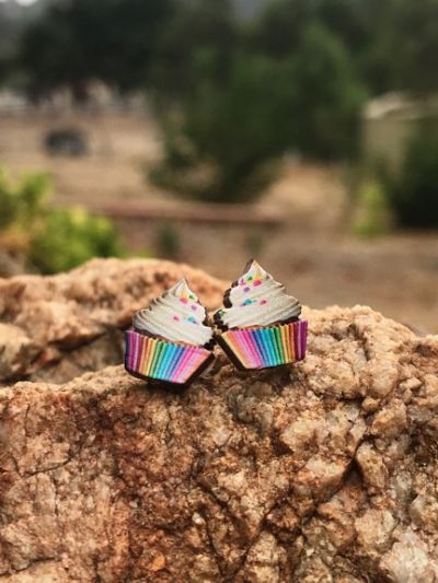 Lifestyle photo - Cupcake studs