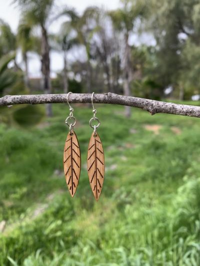 small leaf bamboo earrings