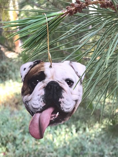 Lifestyle photo - Bulldog ornament